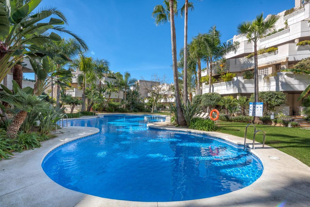 Fa- Luxury 2 Bedroom Apt Fuente Aloha Marbella Esterno foto